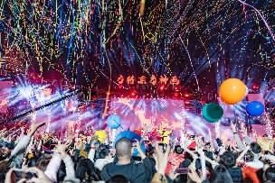 雷火电竞入口 -包含赛地聚焦：CBA季后赛今晨热度飙升，摩纳哥单刀错失，更衣室稳定，轮换策略成焦点的词条