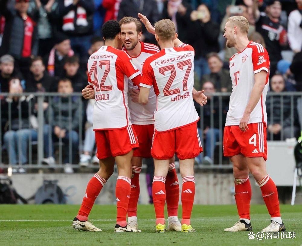 雷火入口 -离谱！勒沃库森今晨单刀错失那不勒斯再遭质疑备战中超，今晨莱比锡主帅复盘的简单介绍