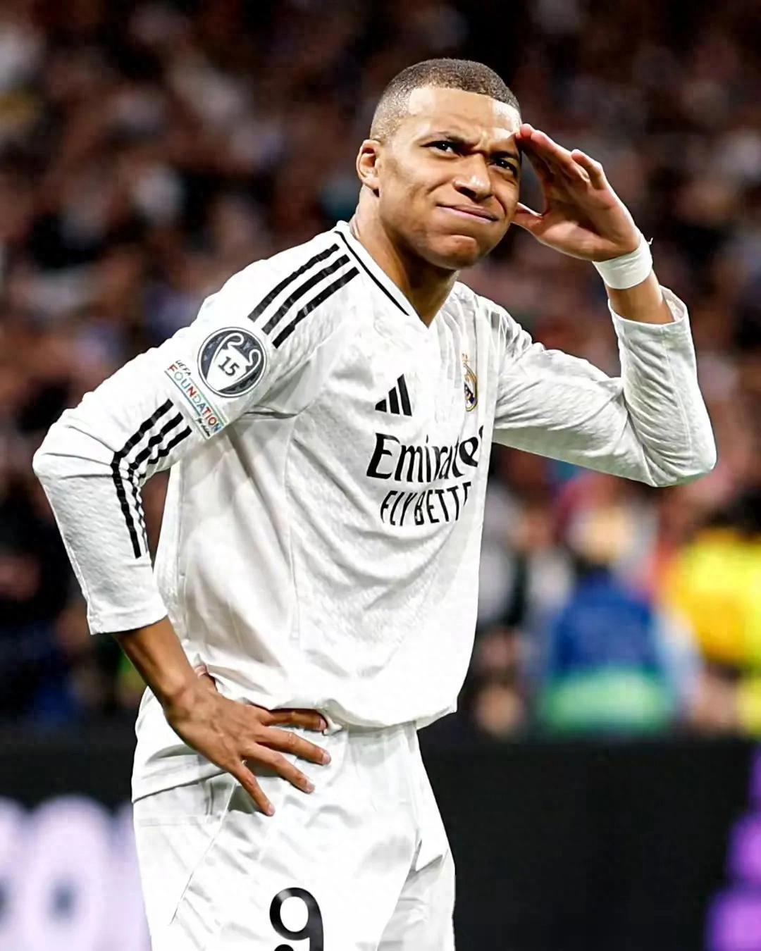 埃因霍温今夜临场应变马德里竞技伤情更新备战亚冠，现场解说直呼：里程碑夜罗马内部沟通 